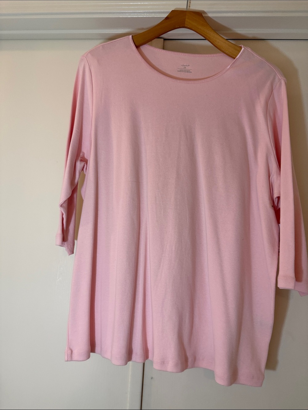 CJ Banks Light Pink 3/4 Sleeve Crewneck Top